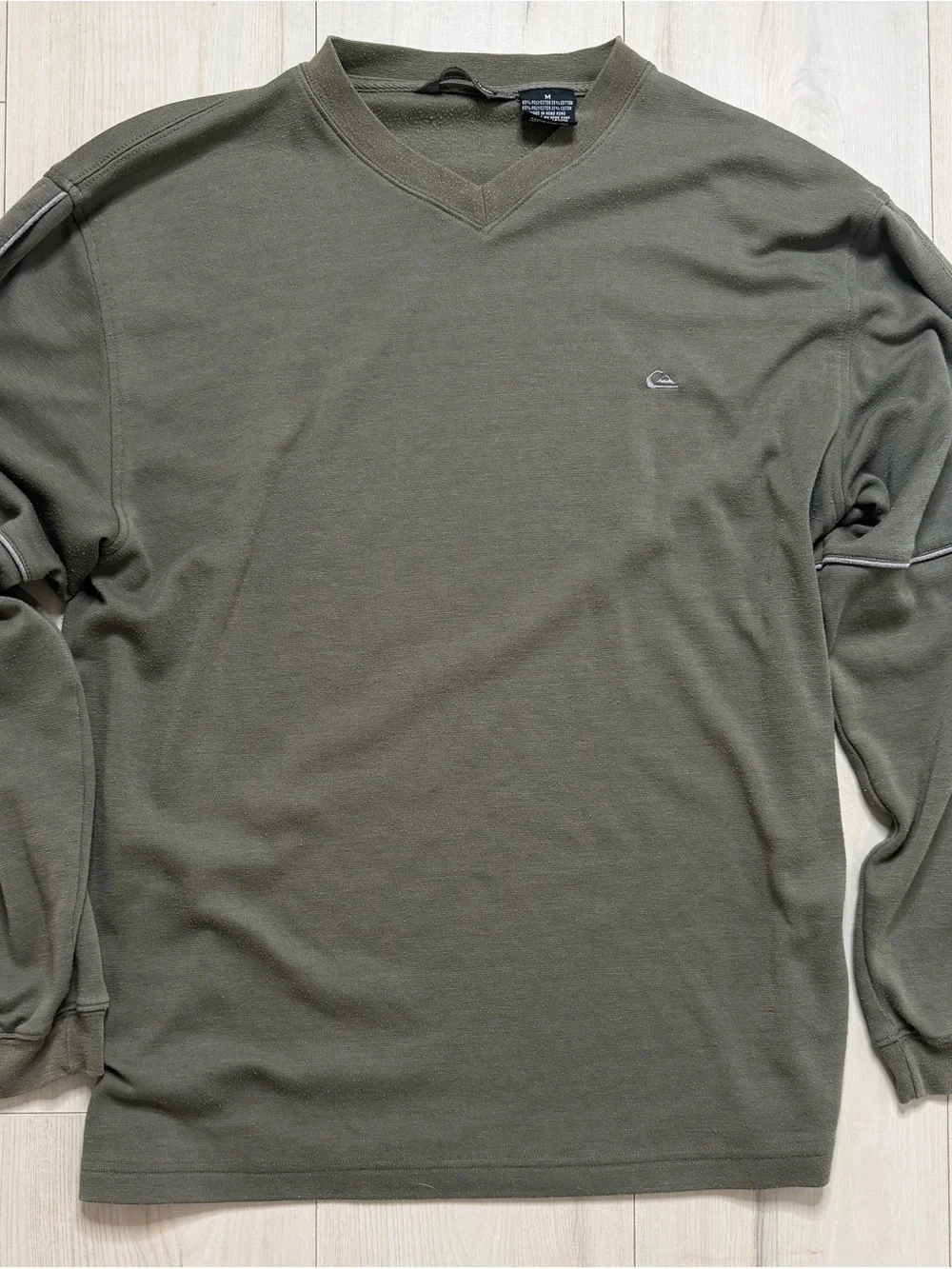 Quiksilver Men's V-Neck Sweater in Olive